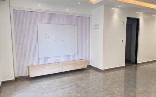 150K 3-Bedroom + DSQ Apartment for Rent in Kilimani – Modern Living