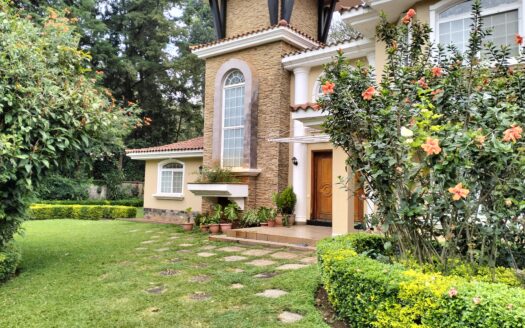 4-BRM TOWNHOUSE FOR RENT IN KITISURU